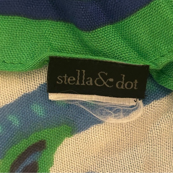 Big, Beautiful Stella & Dot Union Square Scarf Wrap Sarong - Picture 4 of 5
